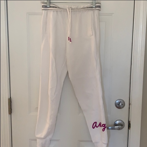 💥3/$50 VS joggers - Picture 2 of 7